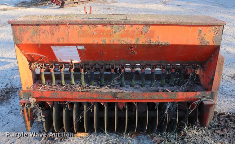 image for item EE9950 Jacobsen seeder
