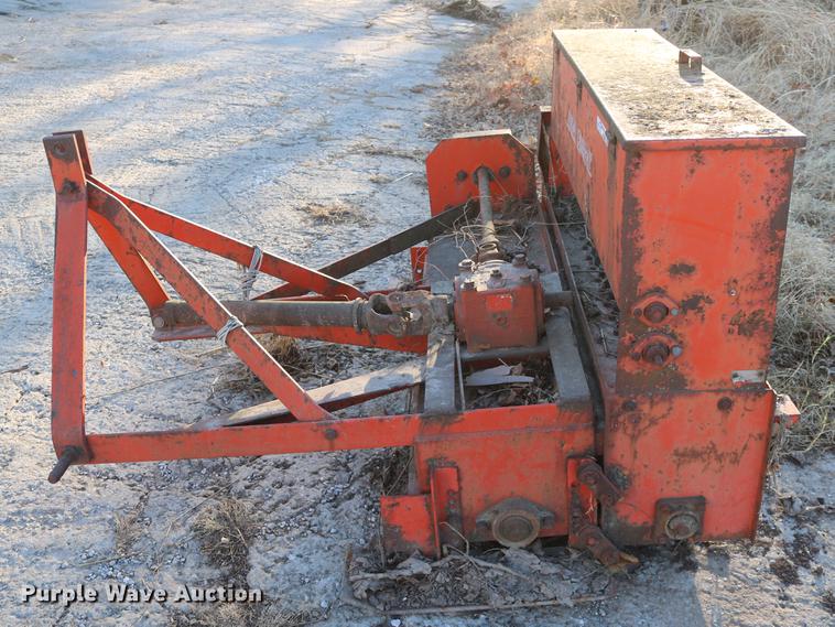 image for item EE9950 Jacobsen seeder