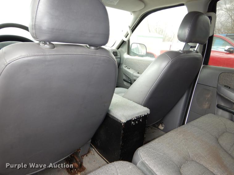 image for item J5602 2003 Ford Explorer SUV