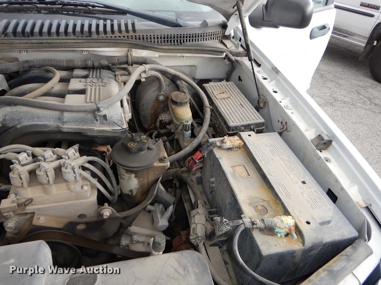 image for item J5602 2003 Ford Explorer SUV