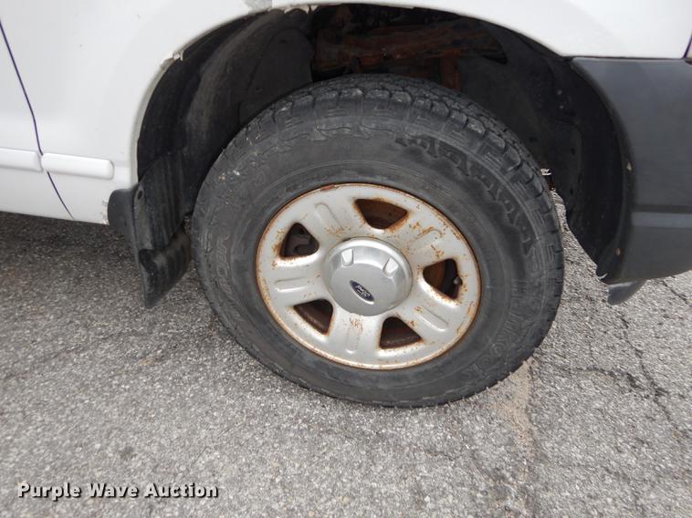 image for item J5602 2003 Ford Explorer SUV