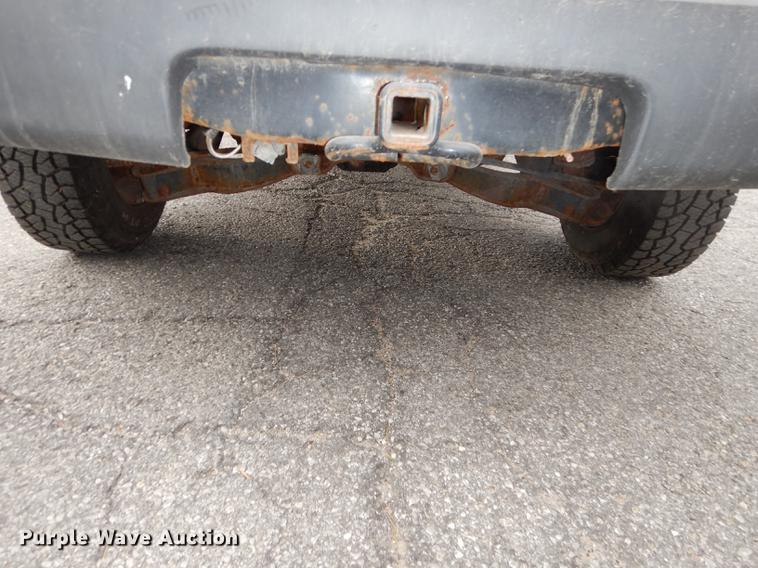 image for item J5602 2003 Ford Explorer SUV