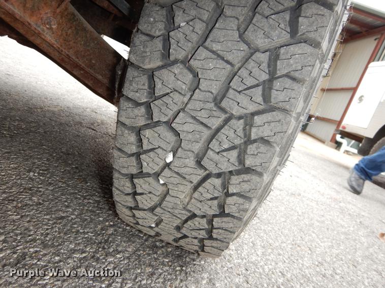 image for item J5602 2003 Ford Explorer SUV