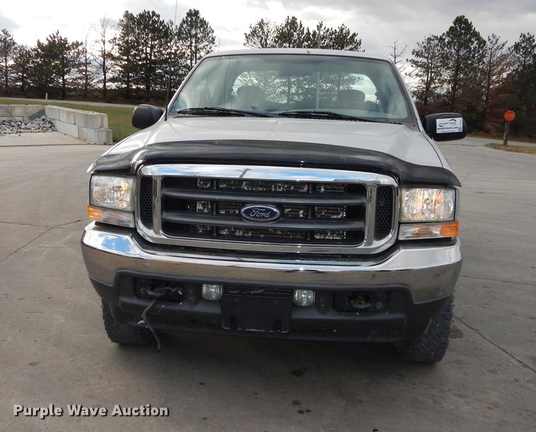 image for item J5624 2003 Ford F250 Super Duty XLT SuperCab pickup truck