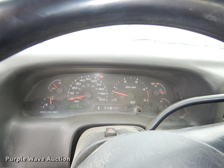 image for item J5624 2003 Ford F250 Super Duty XLT SuperCab pickup truck