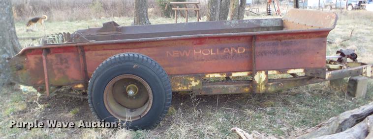 image for item K6300 New Holland 516 manure spreader