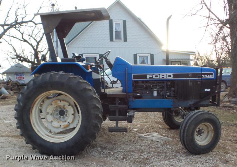 image for item K6301 Ford 7840 tractor