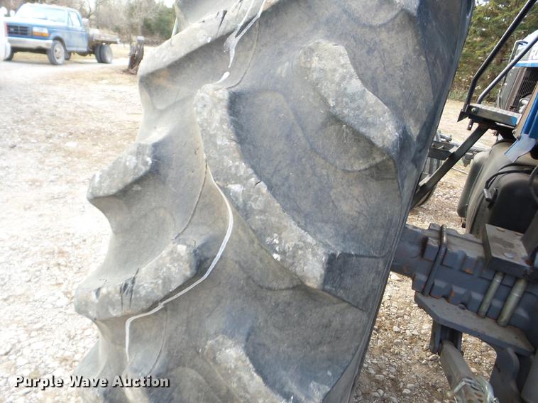 image for item K6301 Ford 7840 tractor