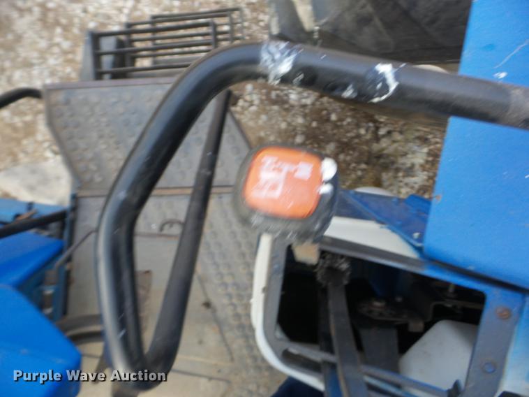 image for item K6301 Ford 7840 tractor