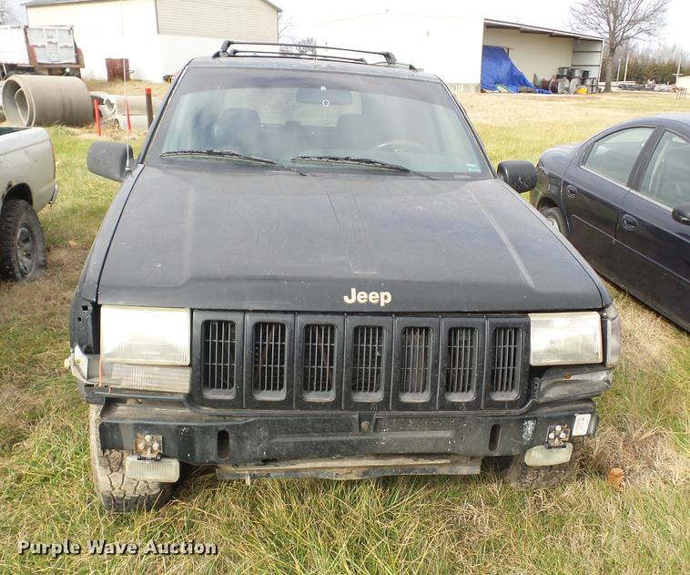 image for item K6306 1996 Jeep Grand Cherokee SUV