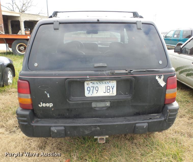 image for item K6306 1996 Jeep Grand Cherokee SUV