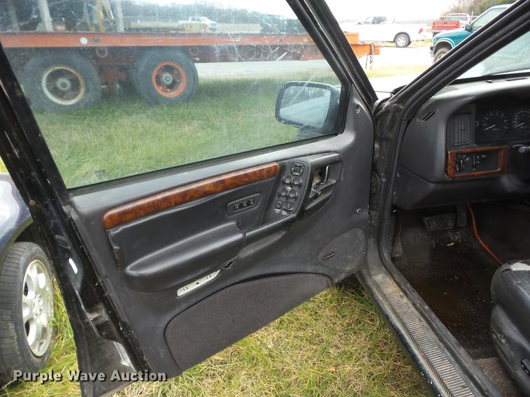 image for item K6306 1996 Jeep Grand Cherokee SUV