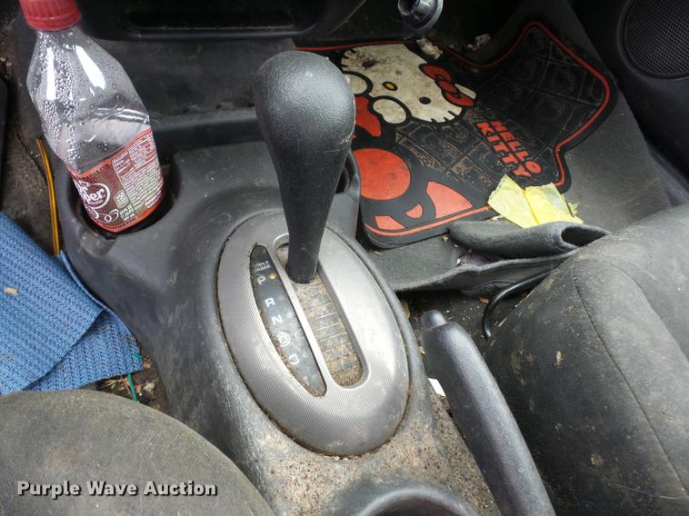 image for item K6307 2005 Dodge Neon