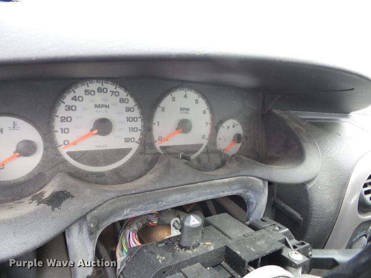 image for item K6307 2005 Dodge Neon