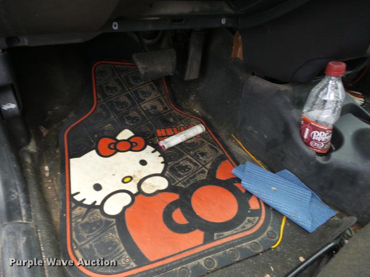 image for item K6307 2005 Dodge Neon