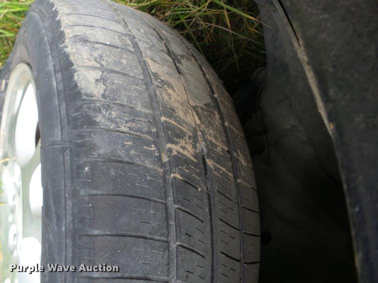 image for item K6307 2005 Dodge Neon