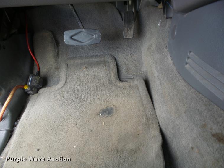 image for item K6308 2004 Ford Explorer SUV