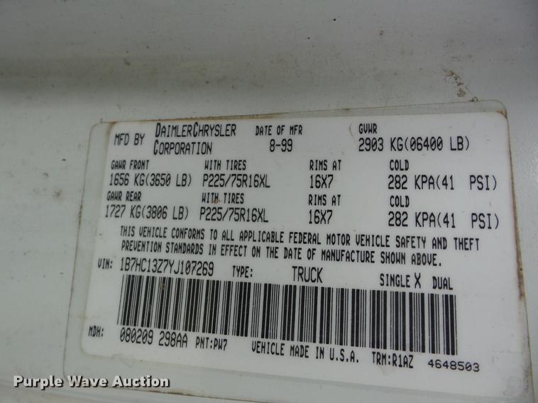 image for item K6309 2000 Dodge Ram 1500 Quad Cab pickup truck