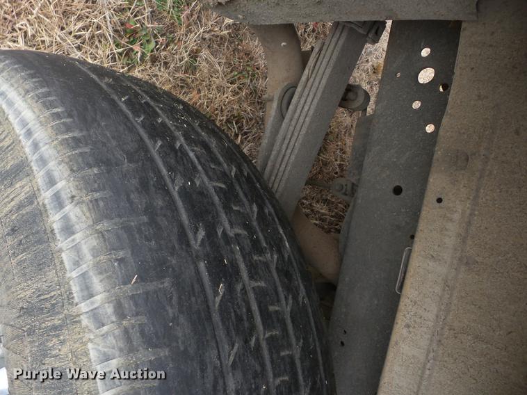 image for item K6309 2000 Dodge Ram 1500 Quad Cab pickup truck