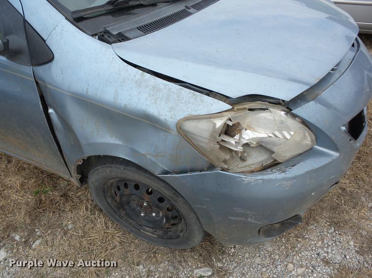 image for item K6311 2009 Toyota Yaris