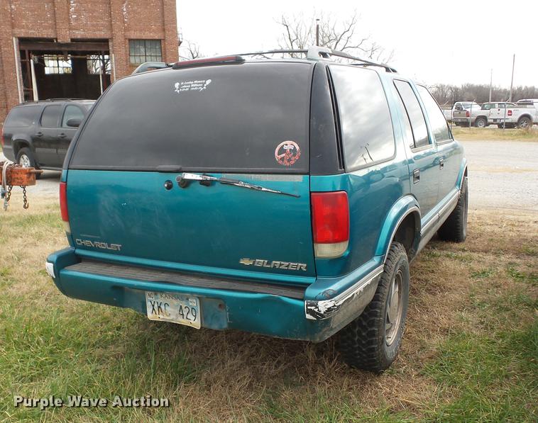 image for item K6314 1995 Chevrolet Blazer SUV