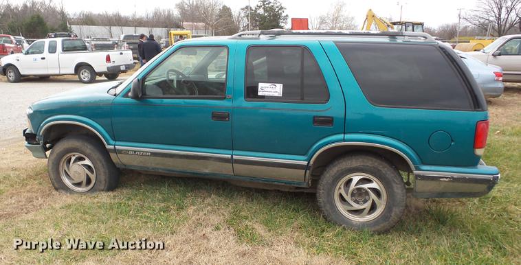 image for item K6314 1995 Chevrolet Blazer SUV