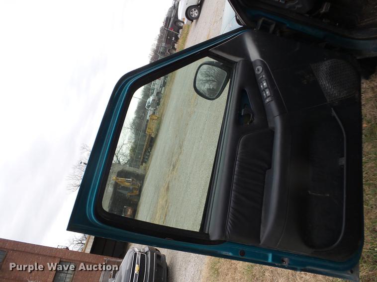 image for item K6314 1995 Chevrolet Blazer SUV