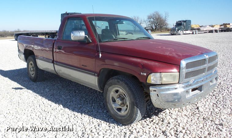 image for item K6317 1994 Dodge Ram 1500 pickup truck