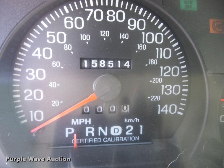 image for item K6338 2004 Ford Crown Victoria Police Interceptor