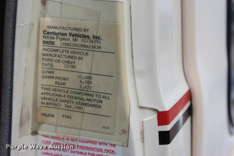 image for item L3200 1991 Ford Econoline E350 Crew Cab truck