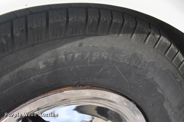 image for item L3200 1991 Ford Econoline E350 Crew Cab truck