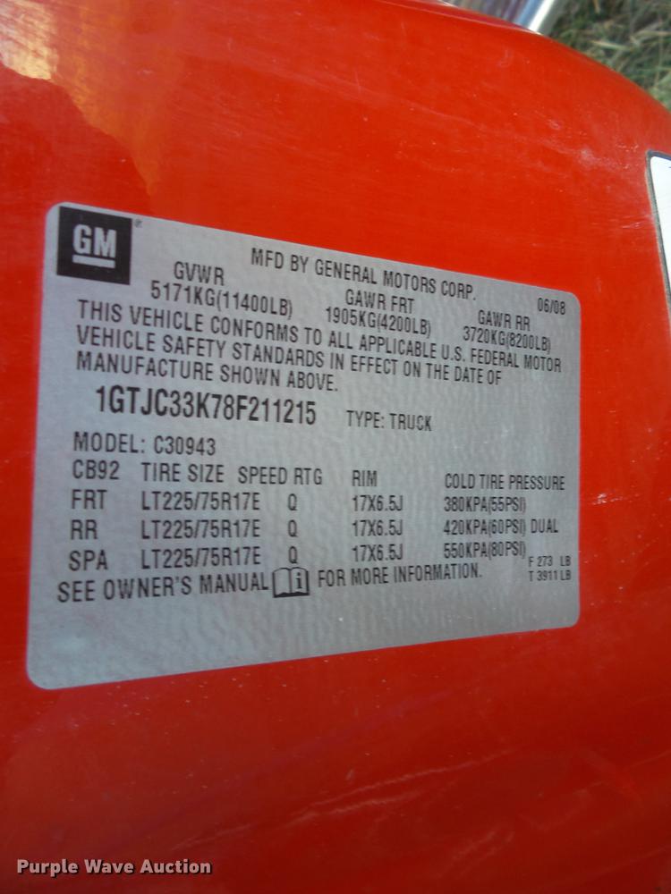 image for item L5645 2008 GMC Sierra 3500HD Crew Cab pickup truck