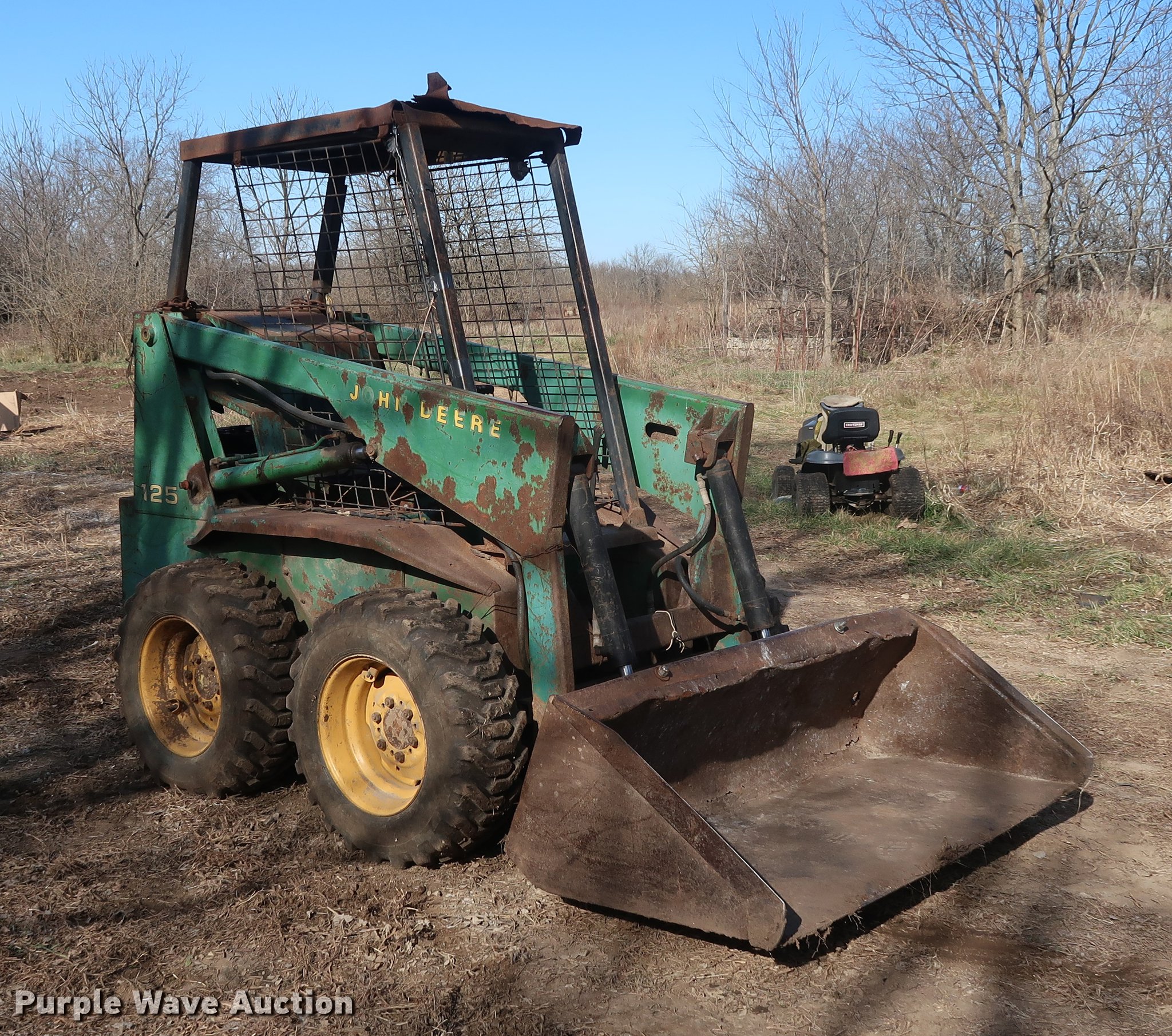 John Deere 125 skid steer in Drexel, MO Item DA8526 sold Purple Wave