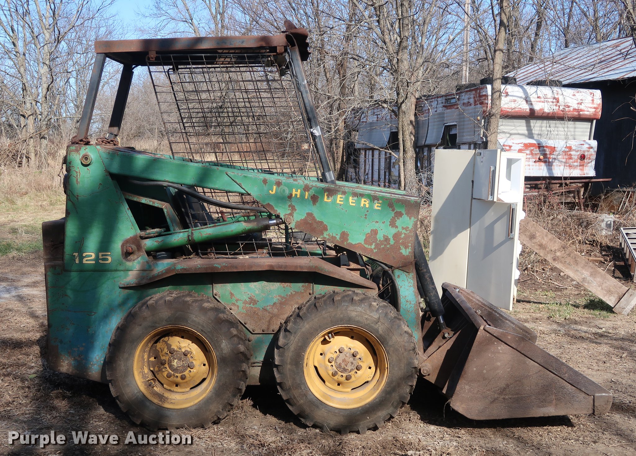 John Deere 125 skid steer in Drexel, MO Item DA8526 sold Purple Wave