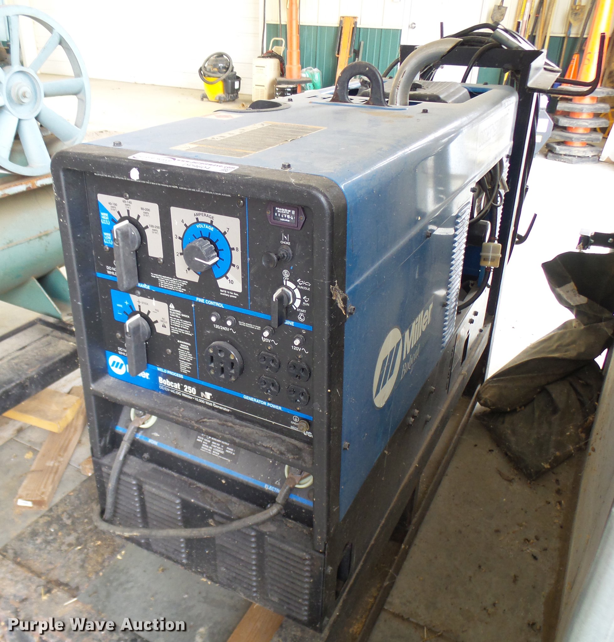 Miller Bobcat 250NT welder/generator in Kearney, MO Item DP9604 sold