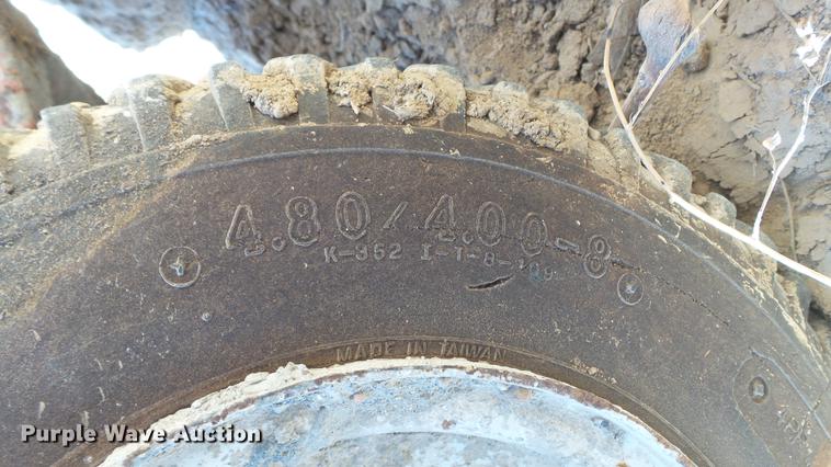 image for item AP9502 (3) wheelbarrows