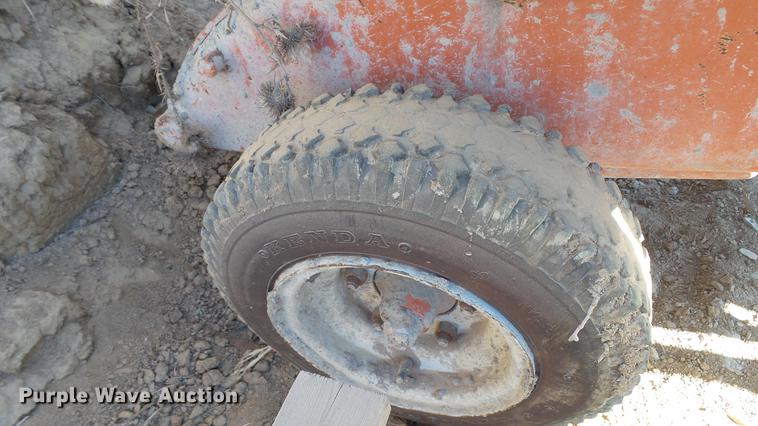 image for item AP9502 (3) wheelbarrows