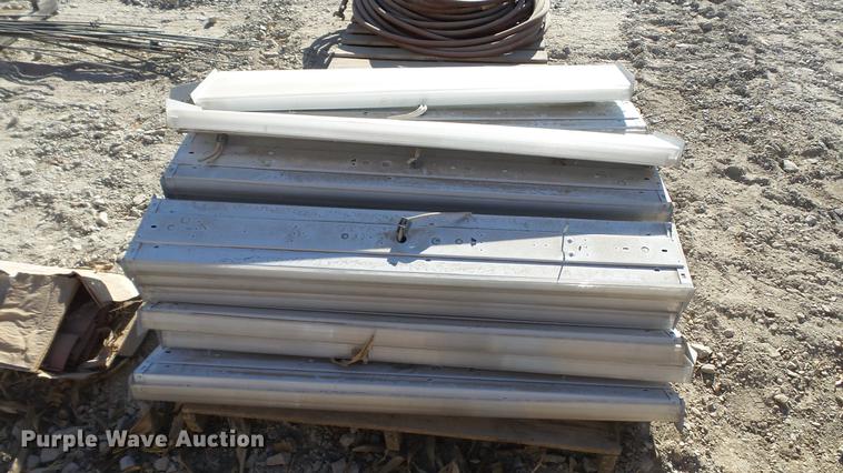 image for item AP9507 APX 25 lights