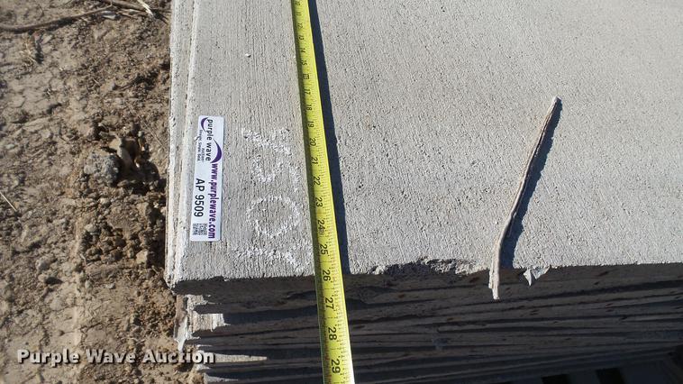 image for item AP9509 Approximately 30 cement boards