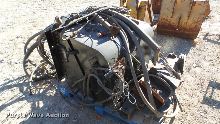 image for item AP9520 Truck parts