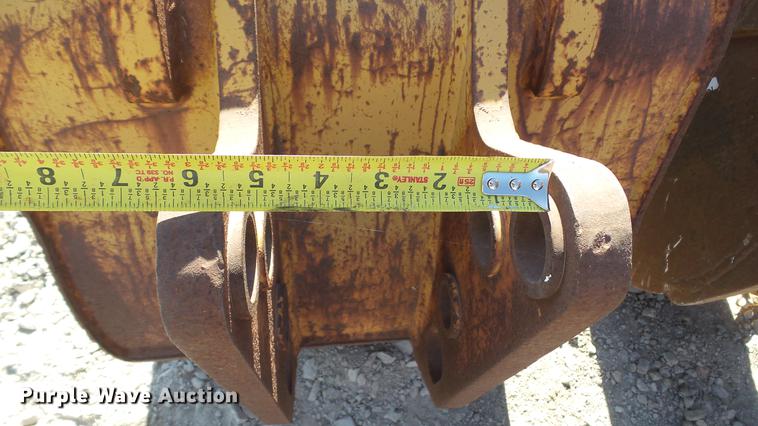 image for item AP9521 (3) backhoe buckets