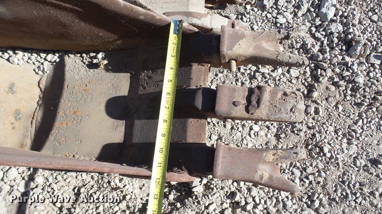 image for item AP9521 (3) backhoe buckets