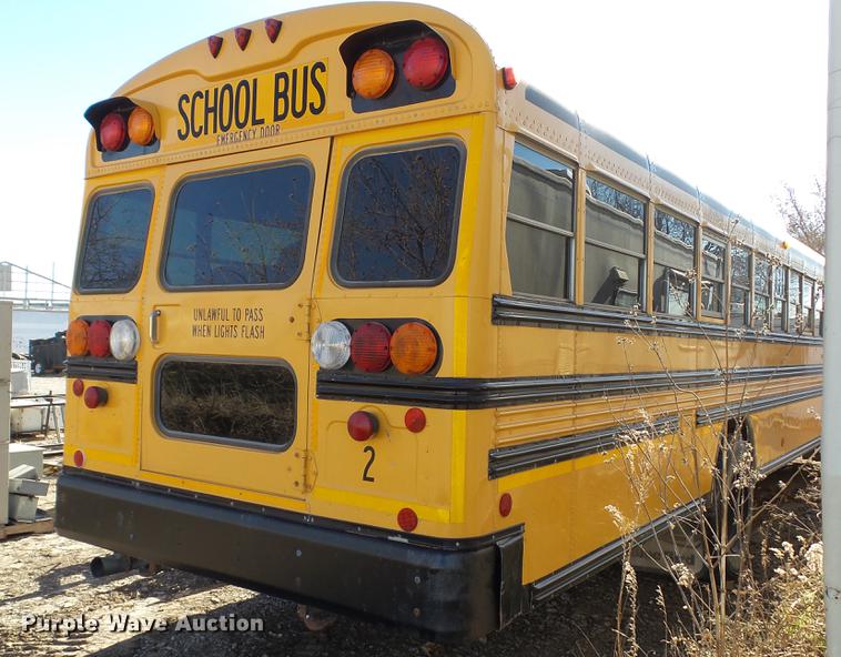 image for item AP9523 2005 Blue Bird bus