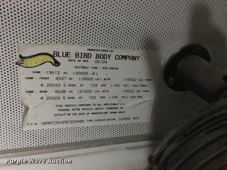 image for item AP9523 2005 Blue Bird bus