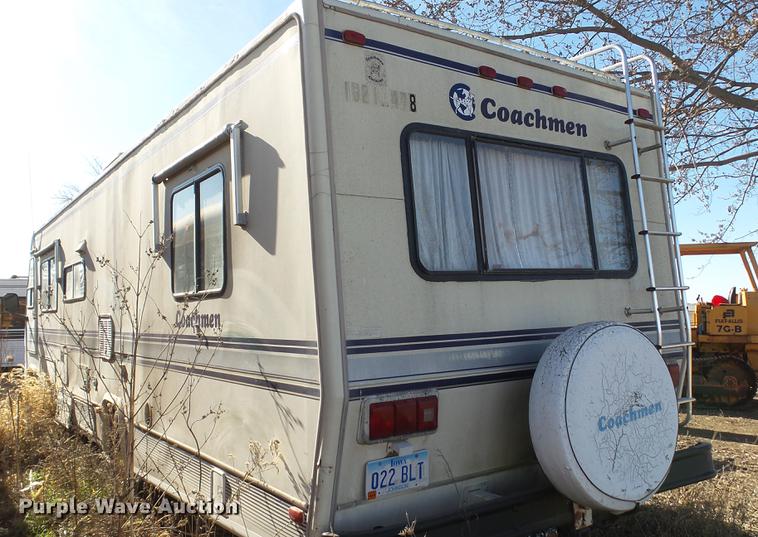 image for item AP9524 1991 Coachmen Catalina 3305B RV