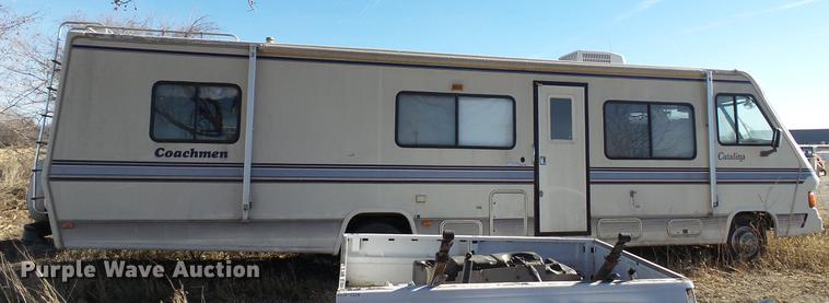 image for item AP9524 1991 Coachmen Catalina 3305B RV