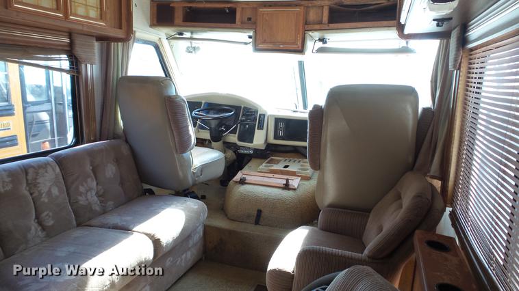 image for item AP9524 1991 Coachmen Catalina 3305B RV