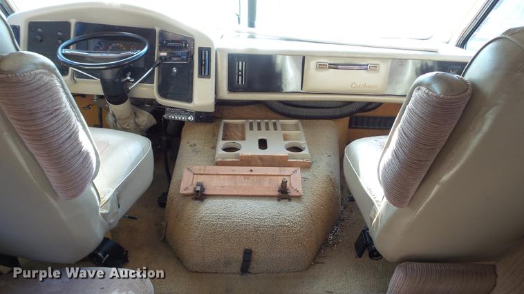 image for item AP9524 1991 Coachmen Catalina 3305B RV