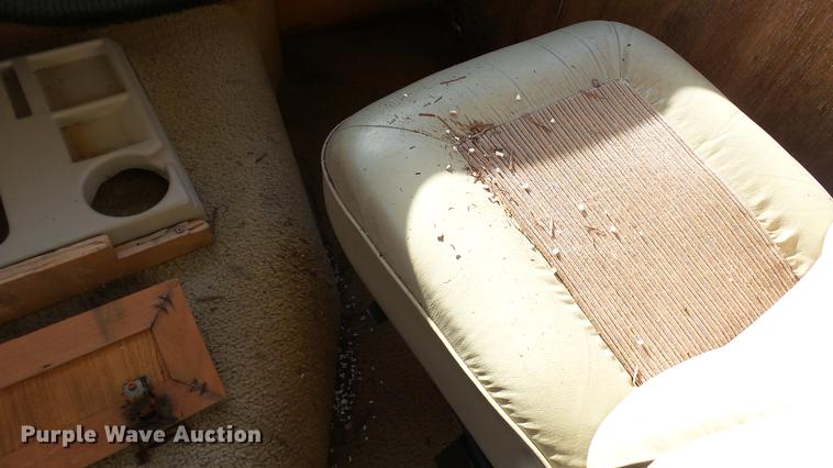 image for item AP9524 1991 Coachmen Catalina 3305B RV