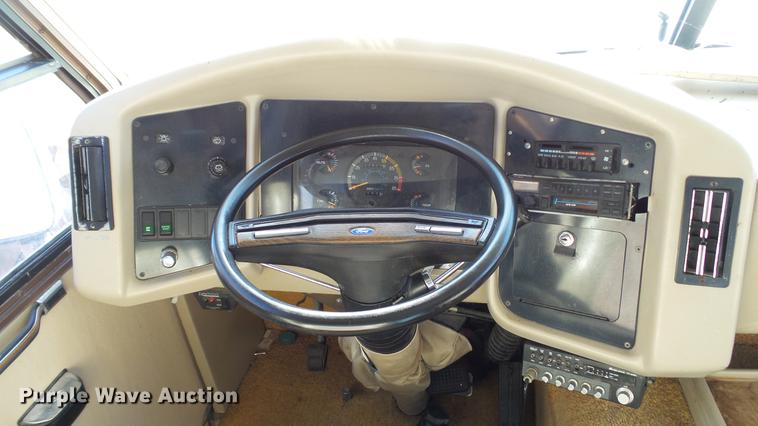 image for item AP9524 1991 Coachmen Catalina 3305B RV